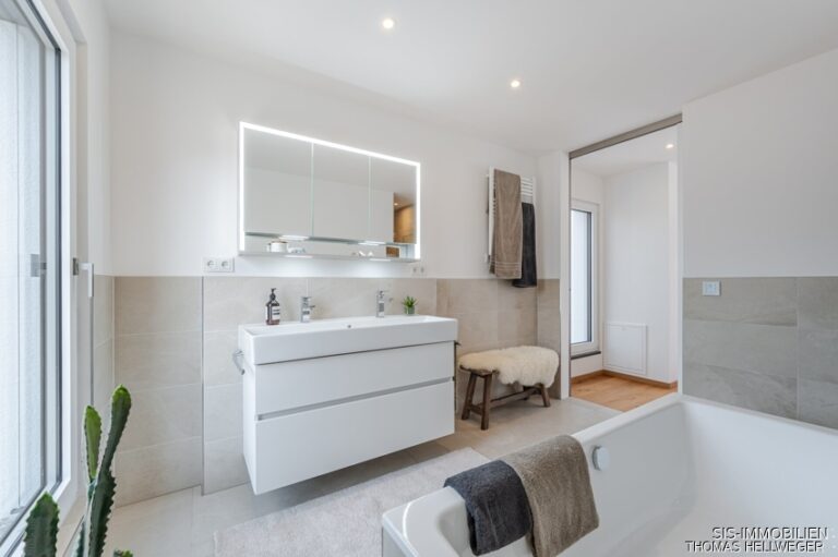 Badezimmer DG