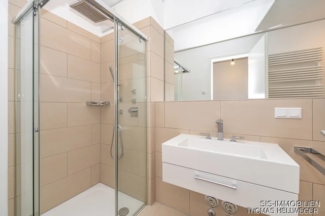 Gästebad mit Dusche
